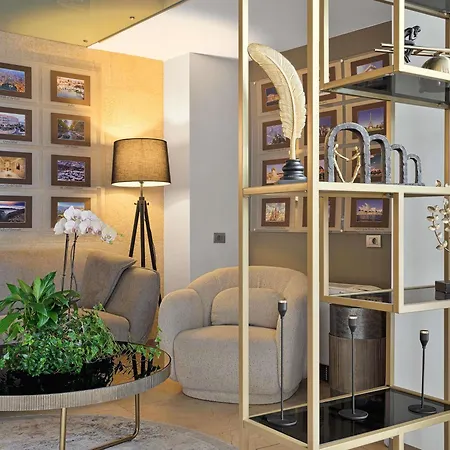 Unirii Square - Handwritten Collection Hotel