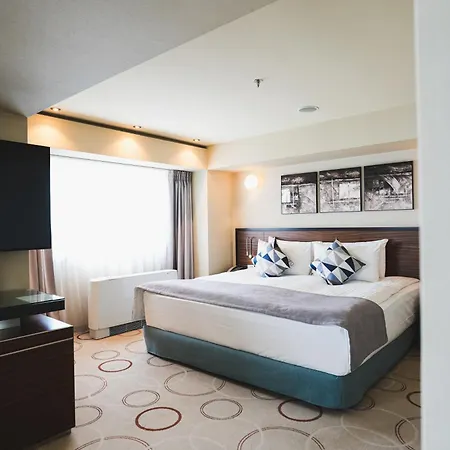 Hotel Unirii Square - Handwritten Collection