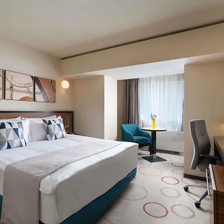 Unirii Square - Handwritten Collection