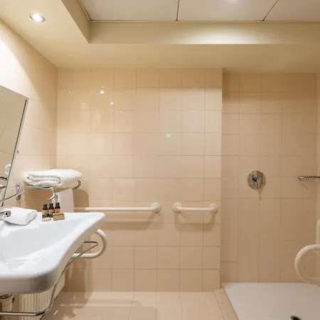 Hotel Unirii Square - Handwritten Collection