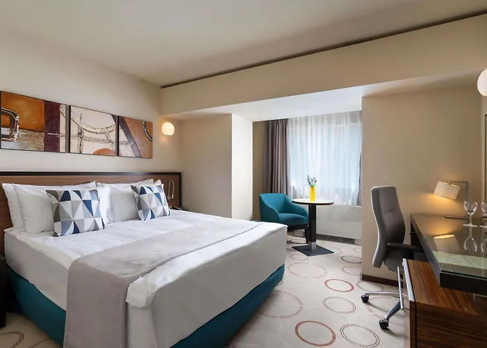 Unirii Square - Handwritten Collection