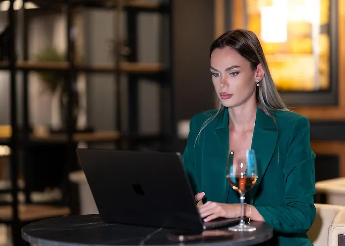 Unirii Square - Handwritten Collection