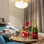 Hotel Unirii Square - Handwritten Collection