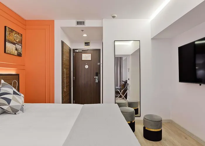 Unirii Square - Handwritten Collection 4* Bukarest