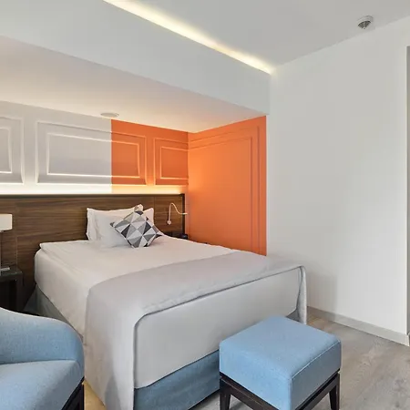 Handwritten Collection-bucharest Unirii Square 4*