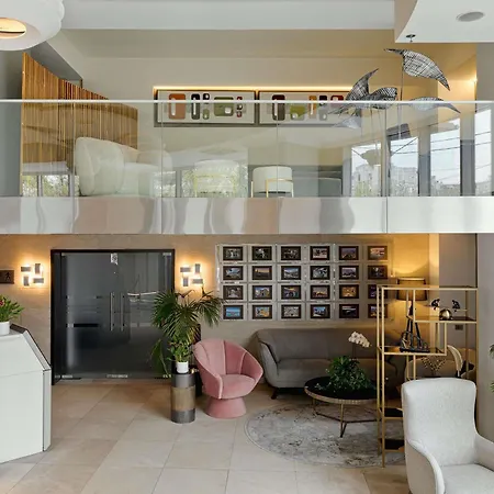 Handwritten Collection-bucharest Unirii Square 4*