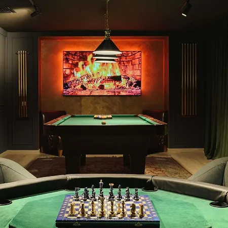 Unirii Square - Handwritten Collection